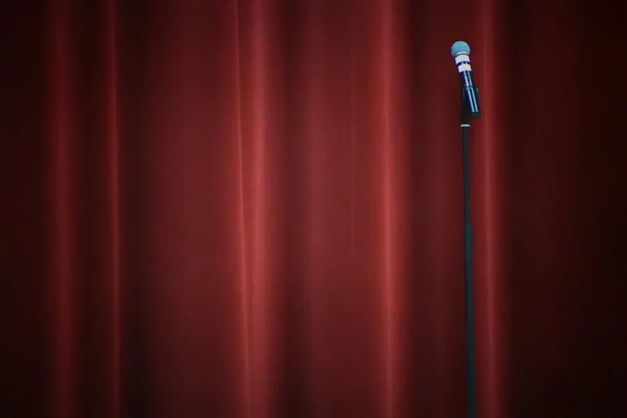 Спектакль «Наши жены» 