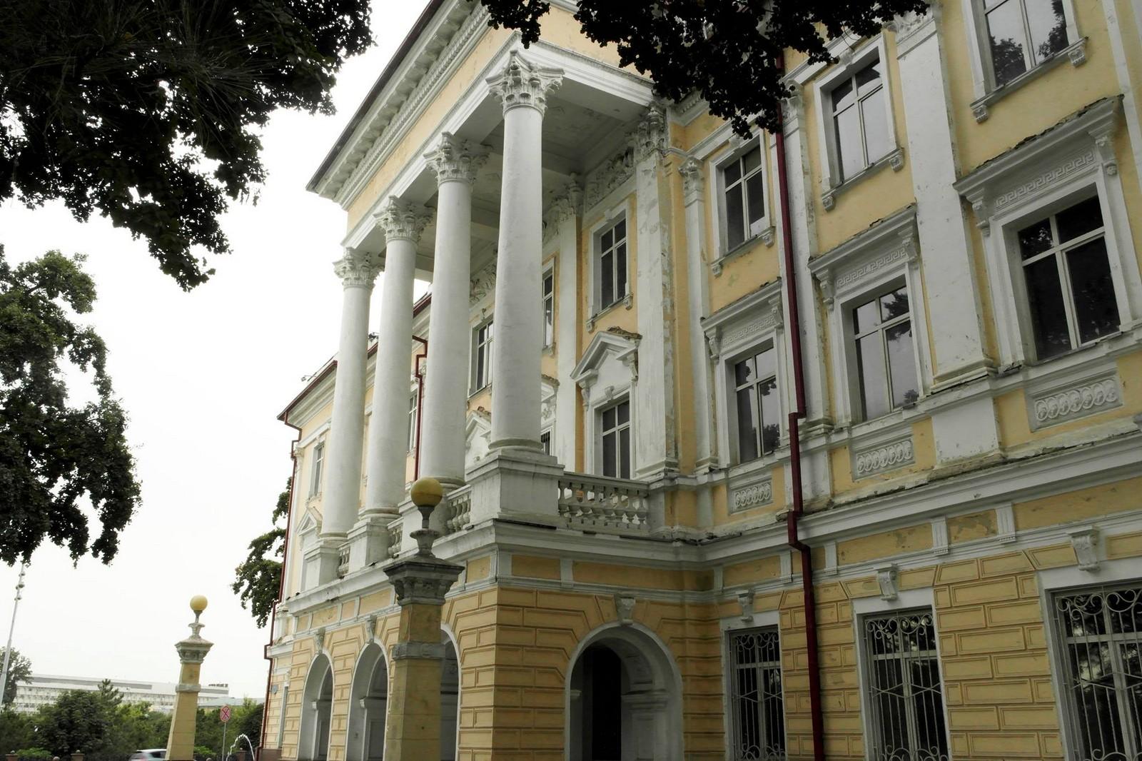 Здание Союза писателей Узбекистана